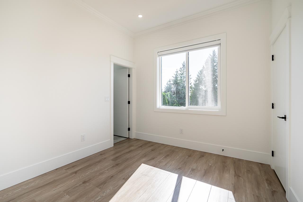 18054 63b Avenue, Surrey, British Columbia  V3S 4G1 - Photo 16 - R2997314