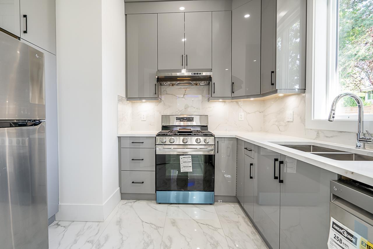 18054 63b Avenue, Surrey, British Columbia  V3S 4G1 - Photo 15 - R2997314