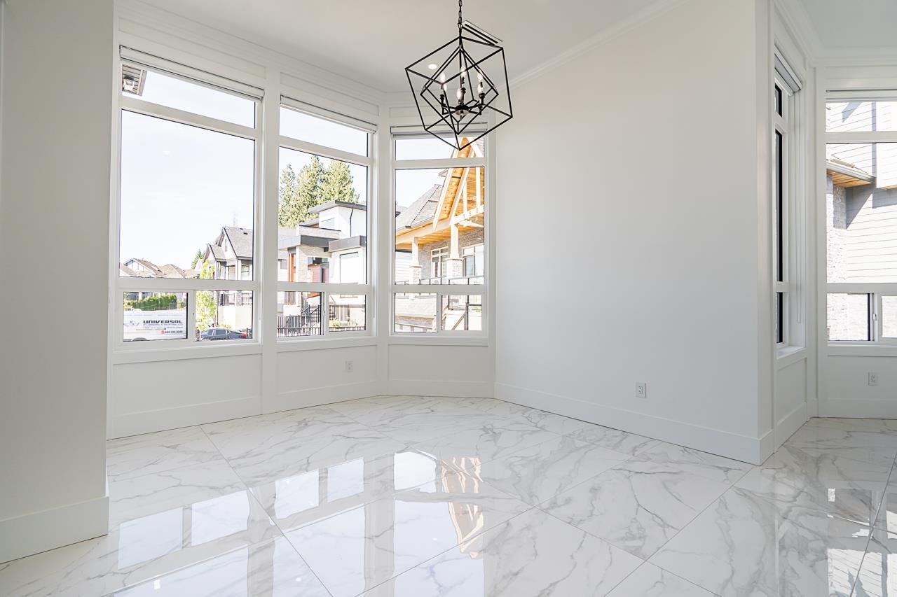 18054 63b Avenue, Surrey, British Columbia  V3S 4G1 - Photo 5 - R2997314