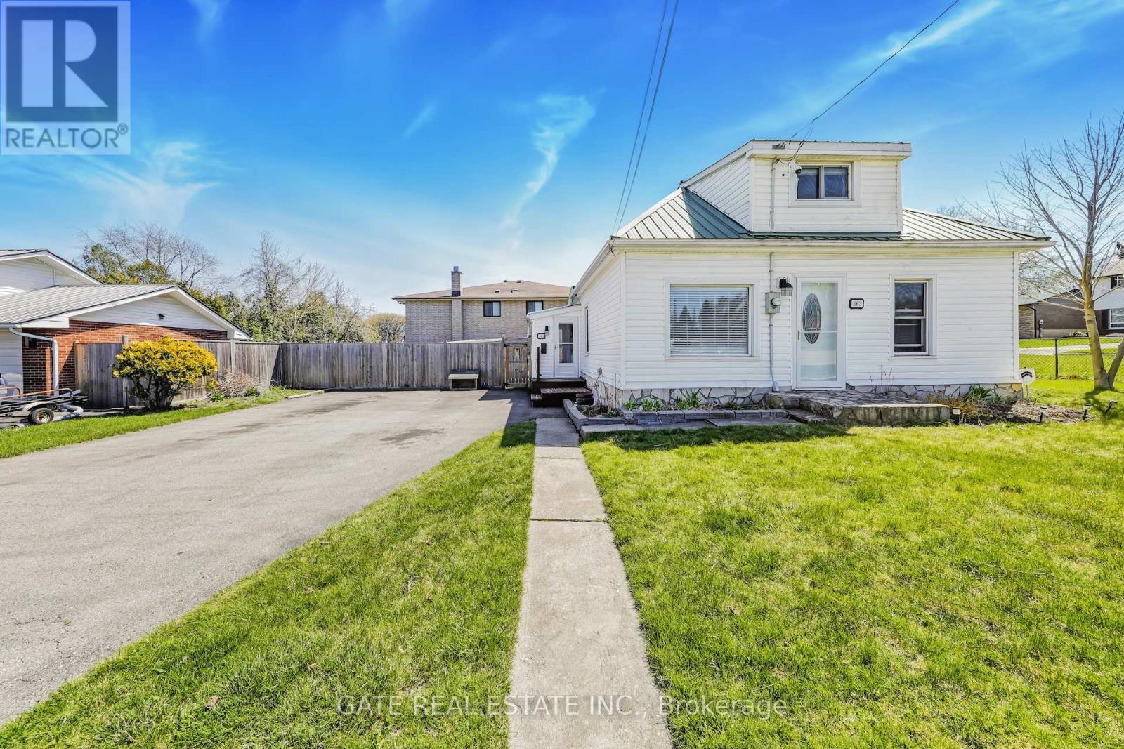 Property at 363 ANNAPOLIS AVENUE image 2