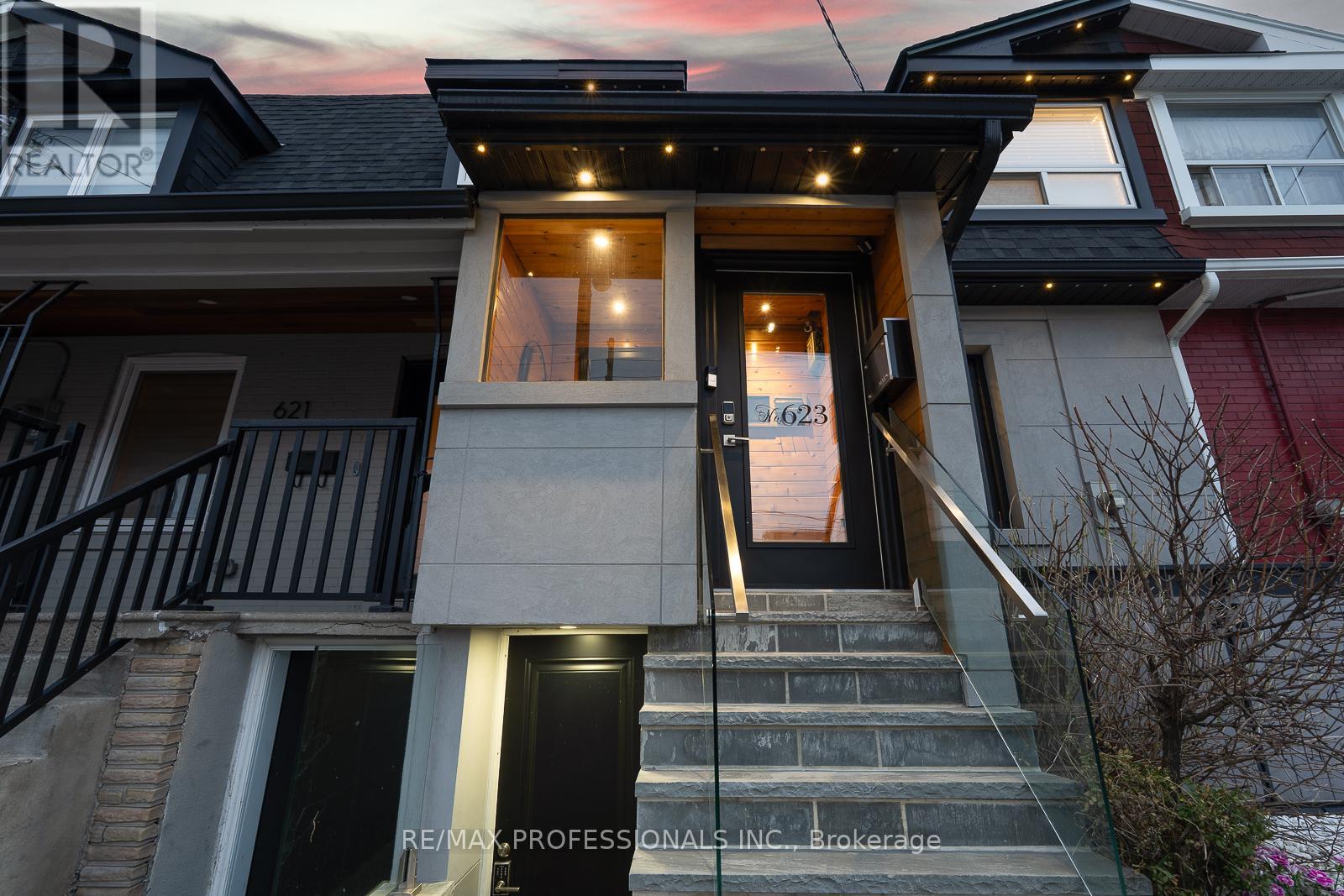 623 Dupont Street, Toronto, Ontario  M6G 1Z3 - Photo 4 - C12109353