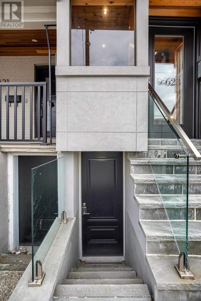 623 Dupont Street, Toronto, Ontario  M6G 1Z3 - Photo 5 - C12109353