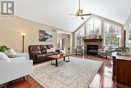 Property at 4043 JILEM COURT image 4