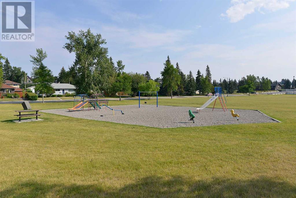 2, 2417 28 Street Sw, Calgary, Alberta  T3E 2H7 - Photo 39 - A2213134