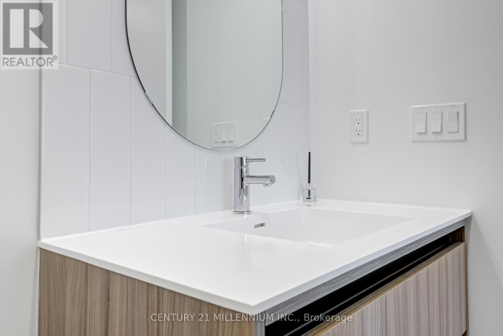 404 - 7950 Bathurst Street, Vaughan, Ontario  L4J 0L4 - Photo 22 - N12119391