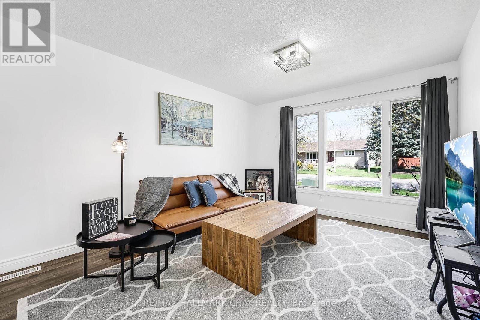 185 Tupper Street W, New Tecumseth, Ontario  L9R 1E1 - Photo 6 - N12119509