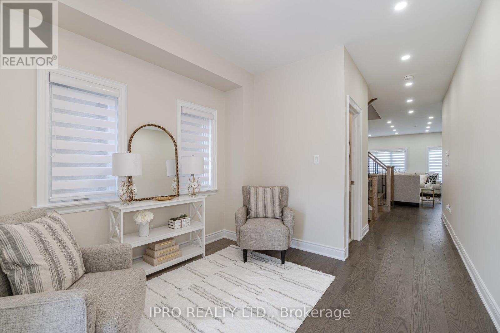 Property at 95 KENNEDY BOULEVARD image 5