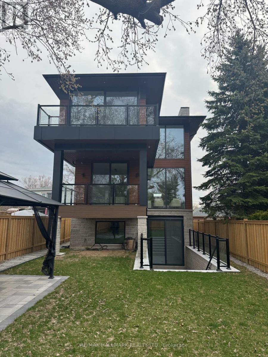 52 Wildwood Avenue, Richmond Hill (Oak Ridges Lake Wilcox), Ontario  L4E 3B3 - Photo 32 - N12119560