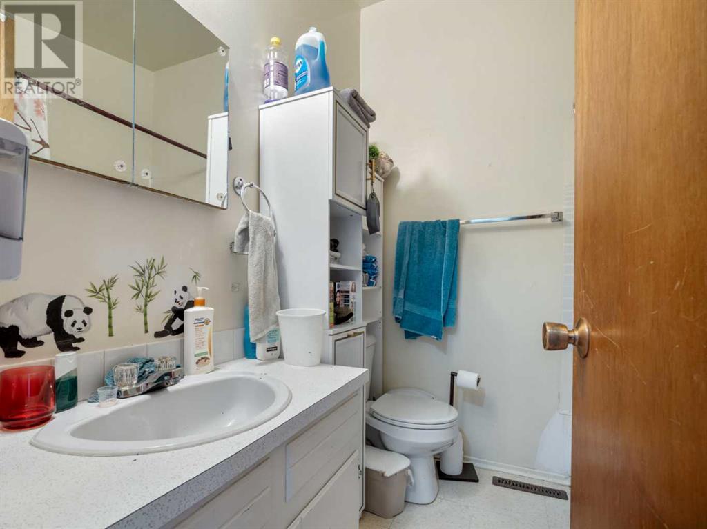 3308 5 Avenue S, Lethbridge, Alberta  T1J 0Y1 - Photo 10 - A2216328
