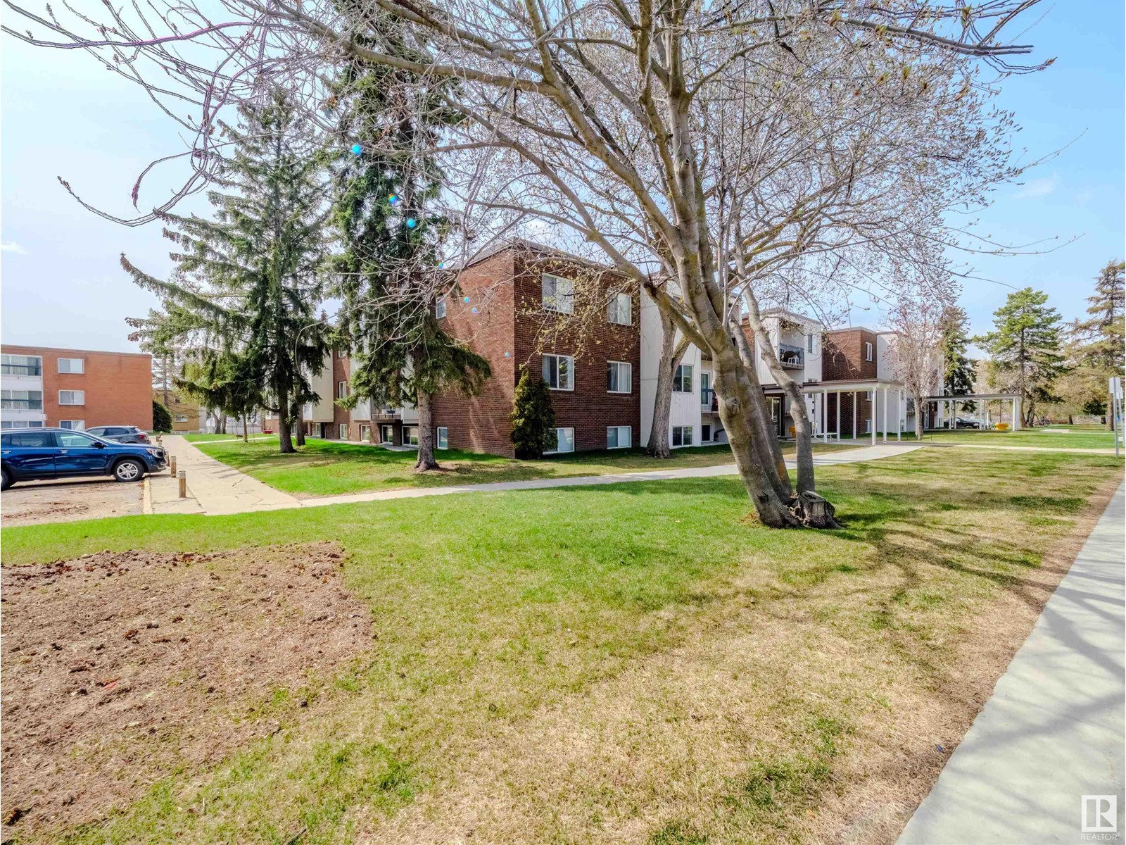 Property at #308 11445 41 AV NW image 2
