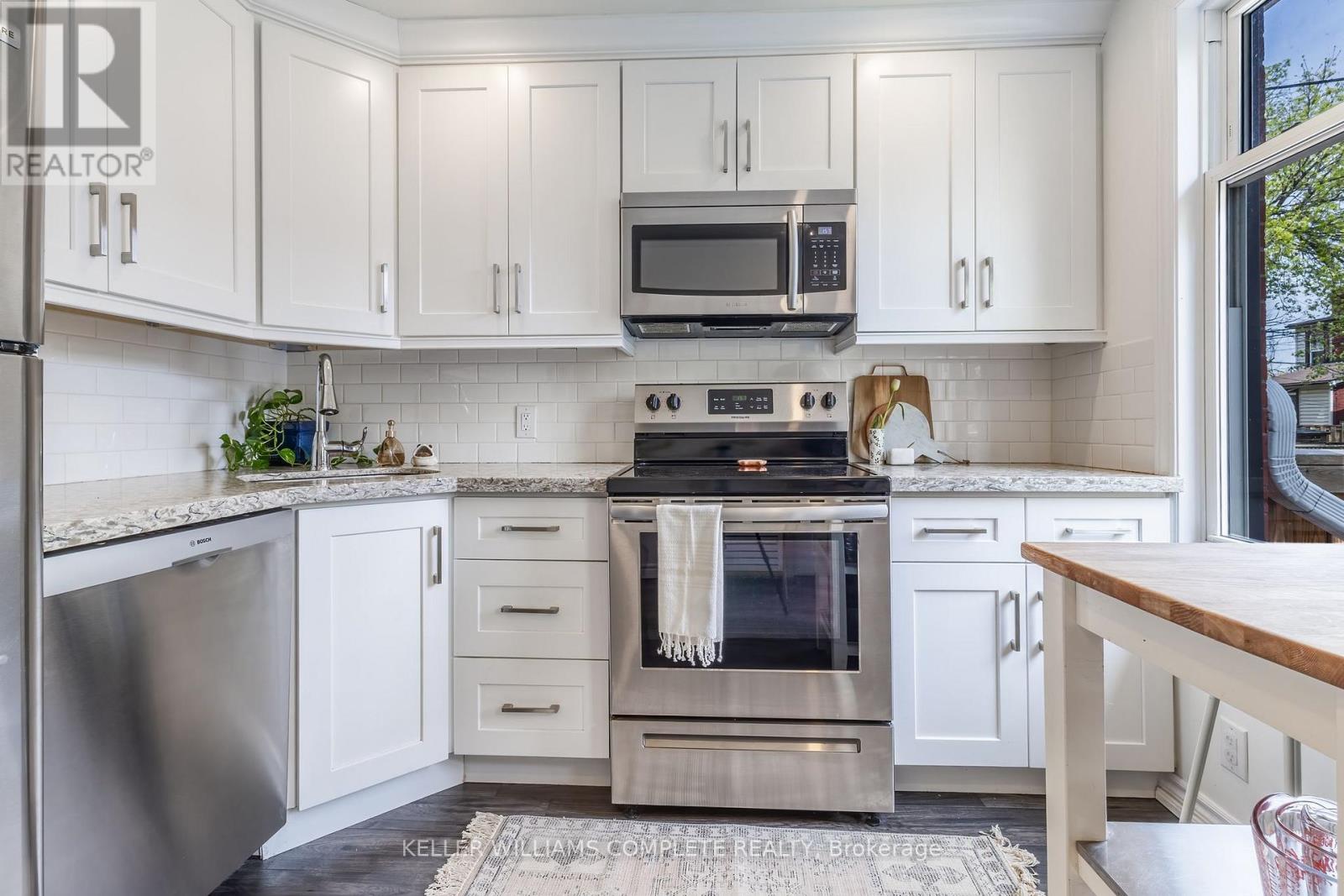 54 Connaught Avenue N, Hamilton, Ontario  L8L 6Y8 - Photo 16 - X12117831