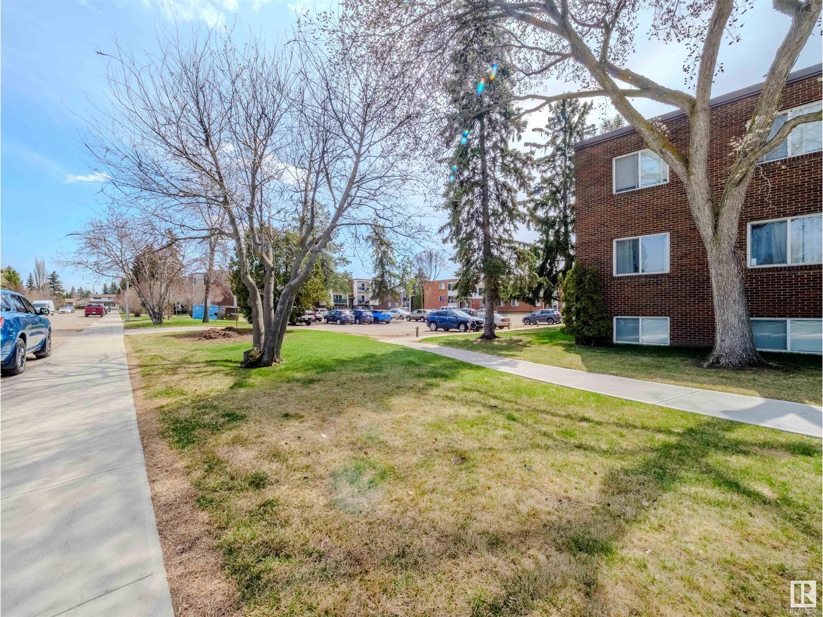Property at #308 11445 41 AV NW image 3
