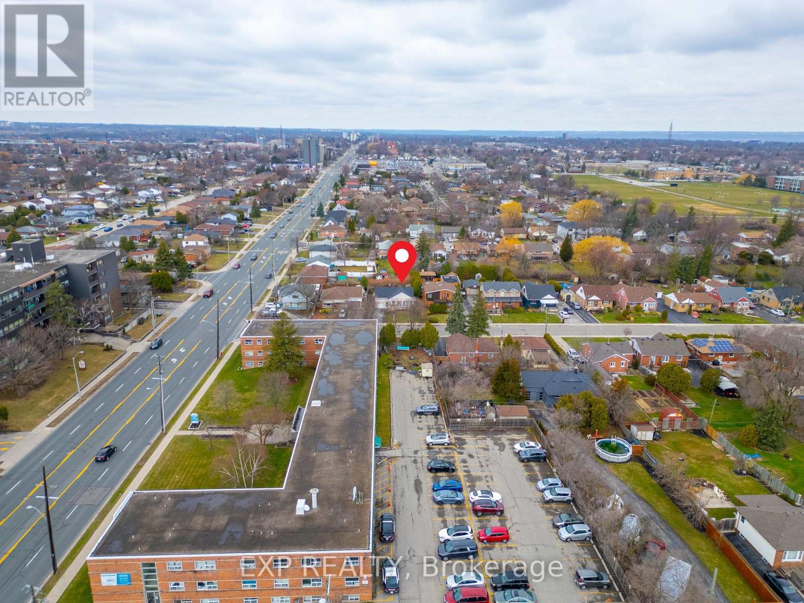 494 East 37th Street, Hamilton, Ontario  L8V 4B9 - Photo 32 - X12085636