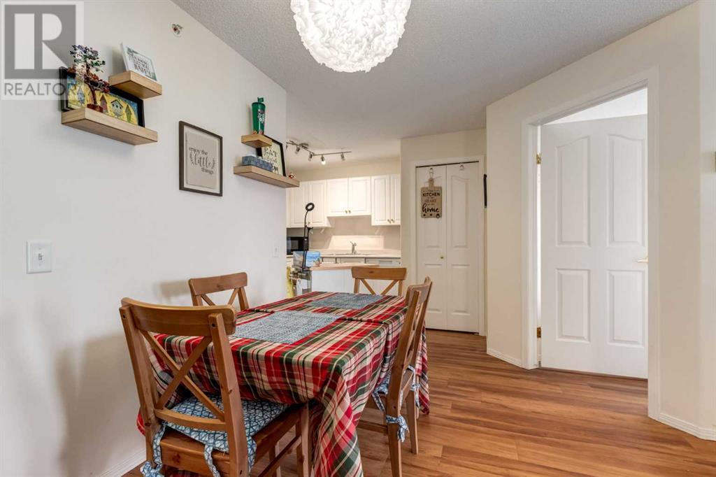 Property at 415, 5000 Somervale Court SW image 5