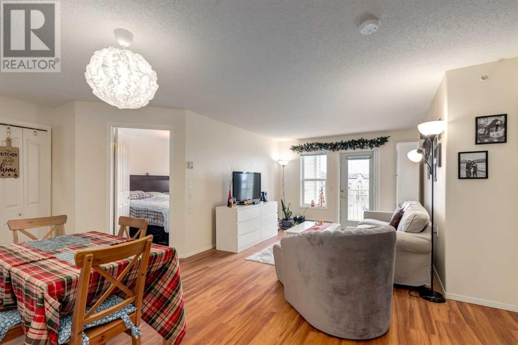 Property at 415, 5000 Somervale Court SW image 3