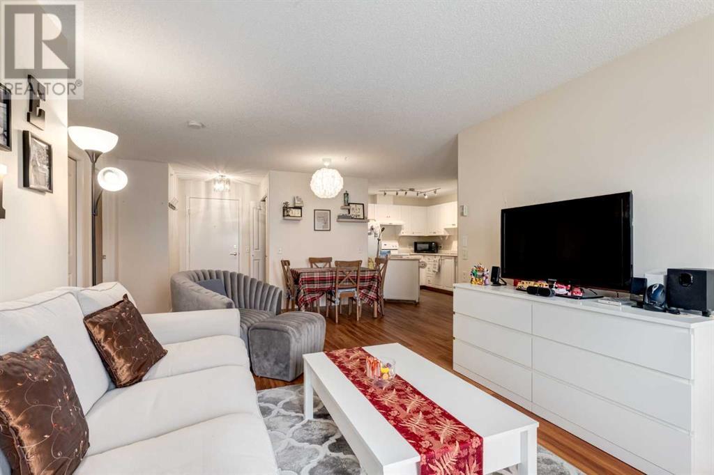 Property at 415, 5000 Somervale Court SW image 4
