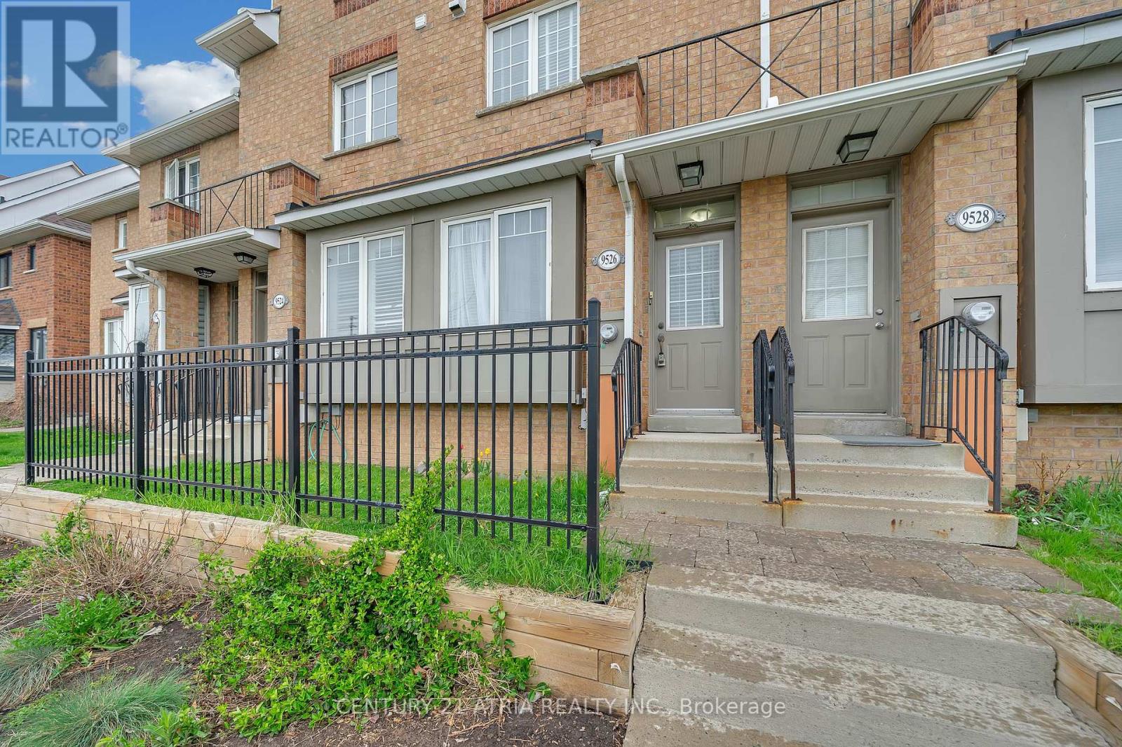 Property at 9526 SHEPPARD AVENUE E image 4