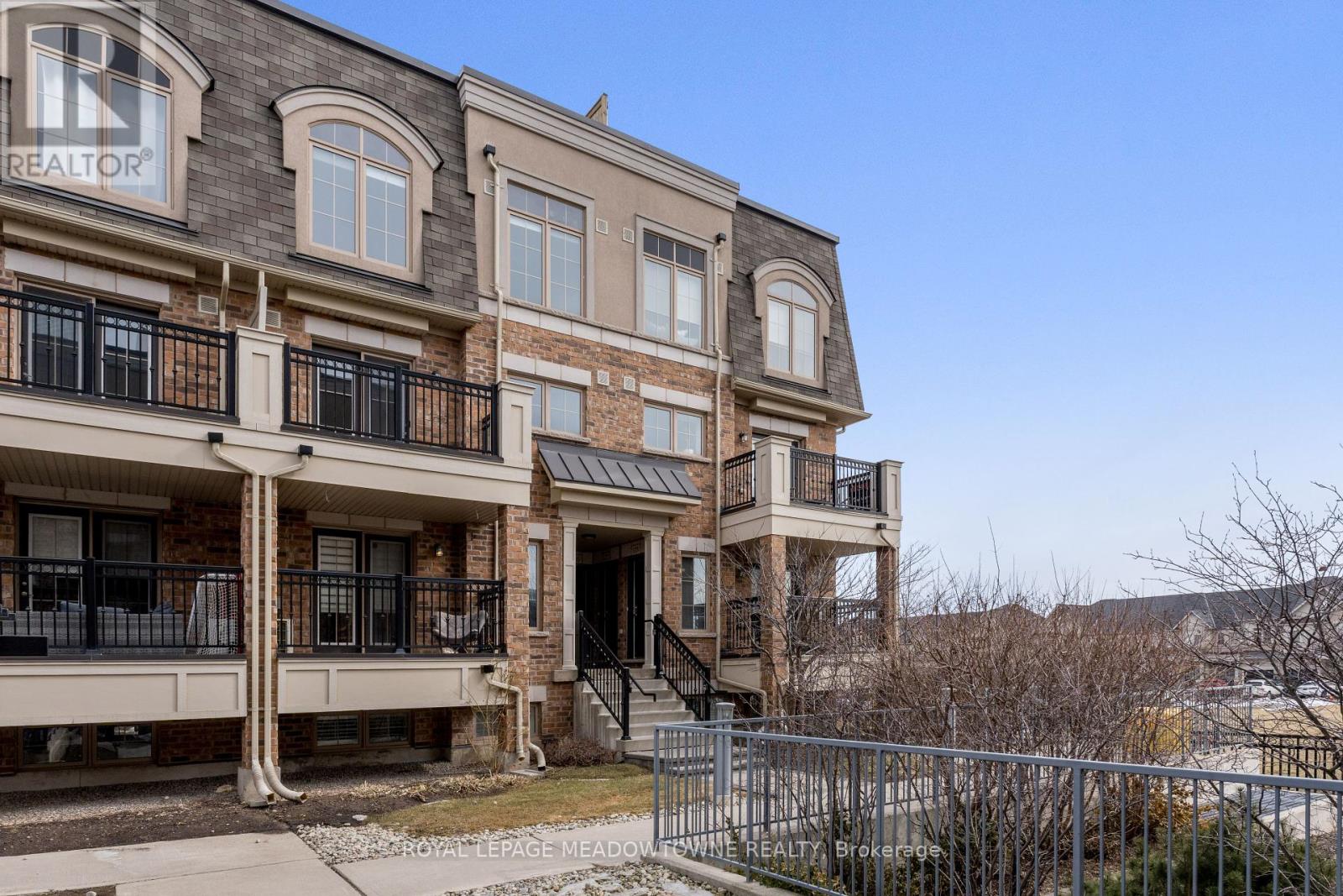 Property at 127 - 2441 GREENWICH DRIVE image 1