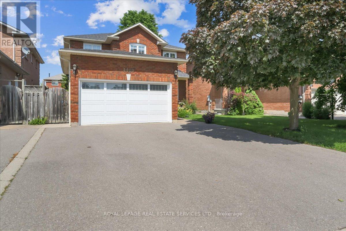 4489 STONEMILL COURT, mississauga (east credit), Ontario