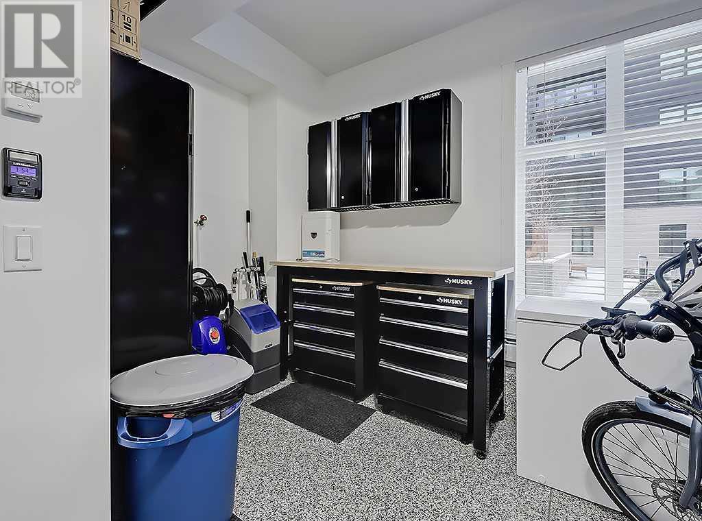 201, 135 Lebel Crescent Nw, Calgary, Alberta  T3B 6M1 - Photo 36 - A2215553