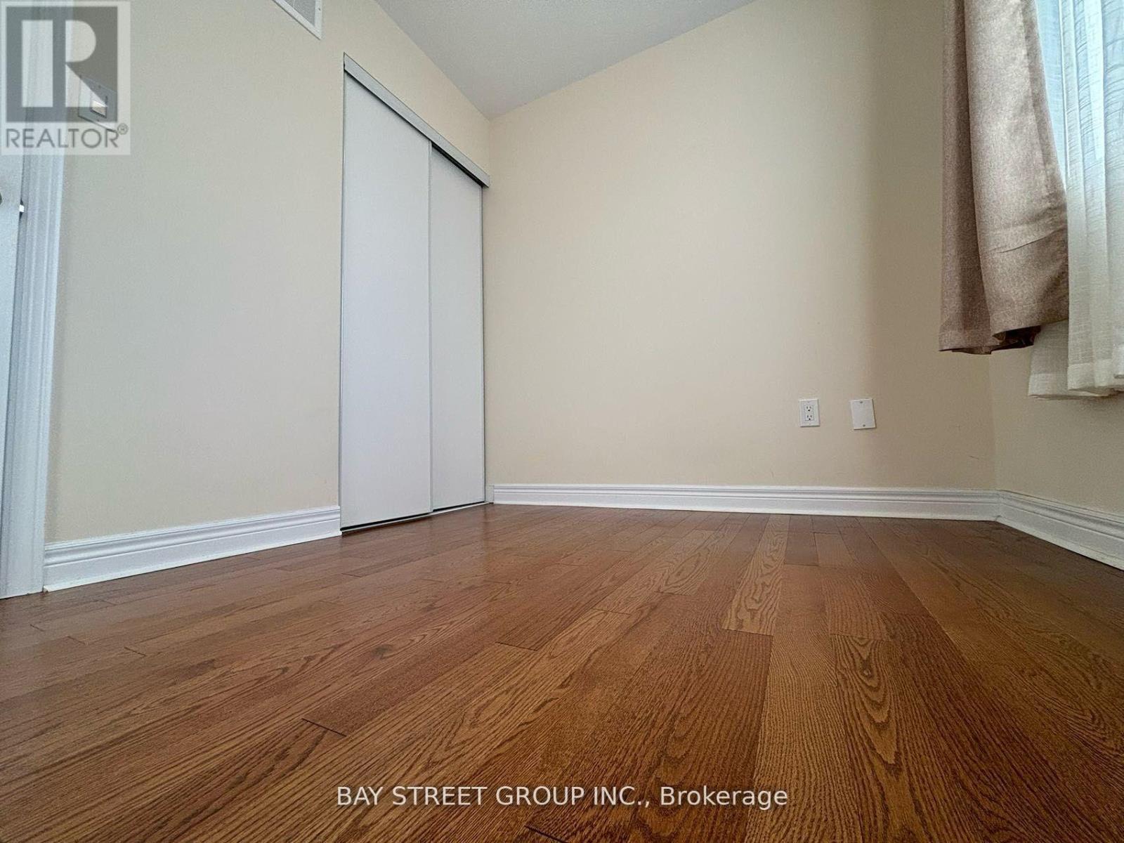 80 - 2280 Baronwood Drive, Oakville, Ontario  L6M 0K4 - Photo 17 - W12119564