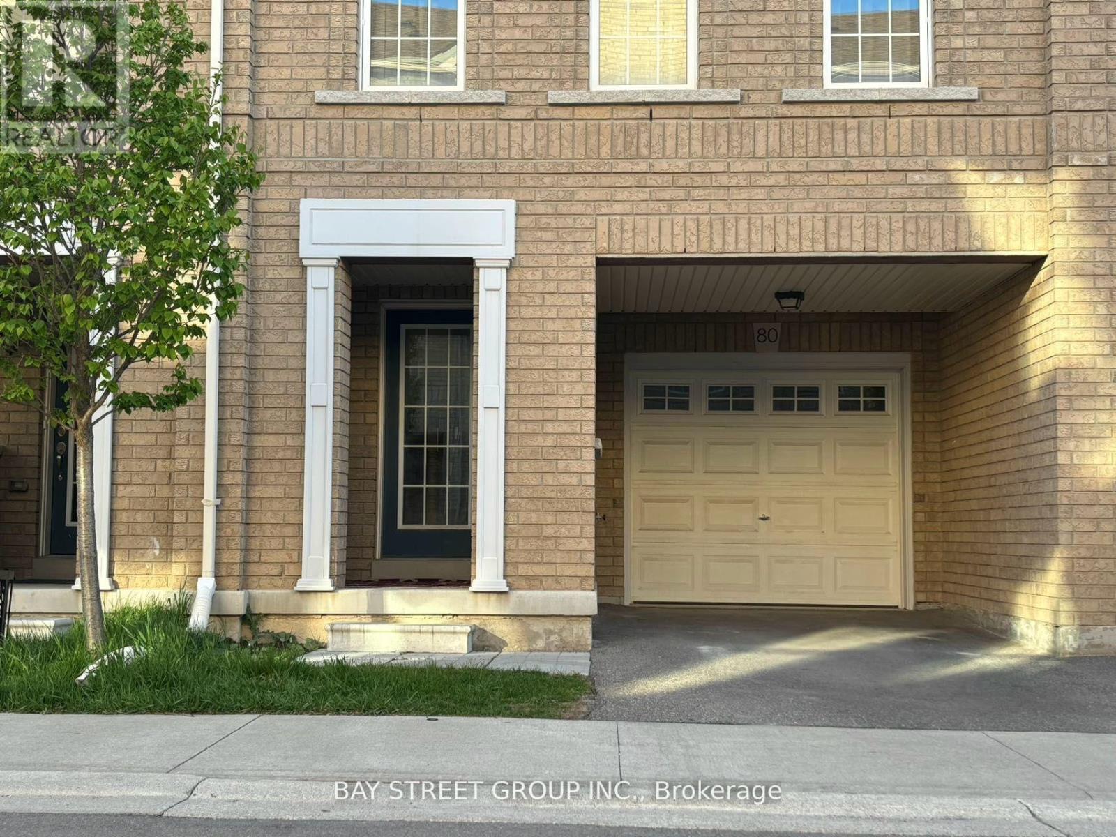 80 - 2280 Baronwood Drive, Oakville, Ontario  L6M 0K4 - Photo 2 - W12119564