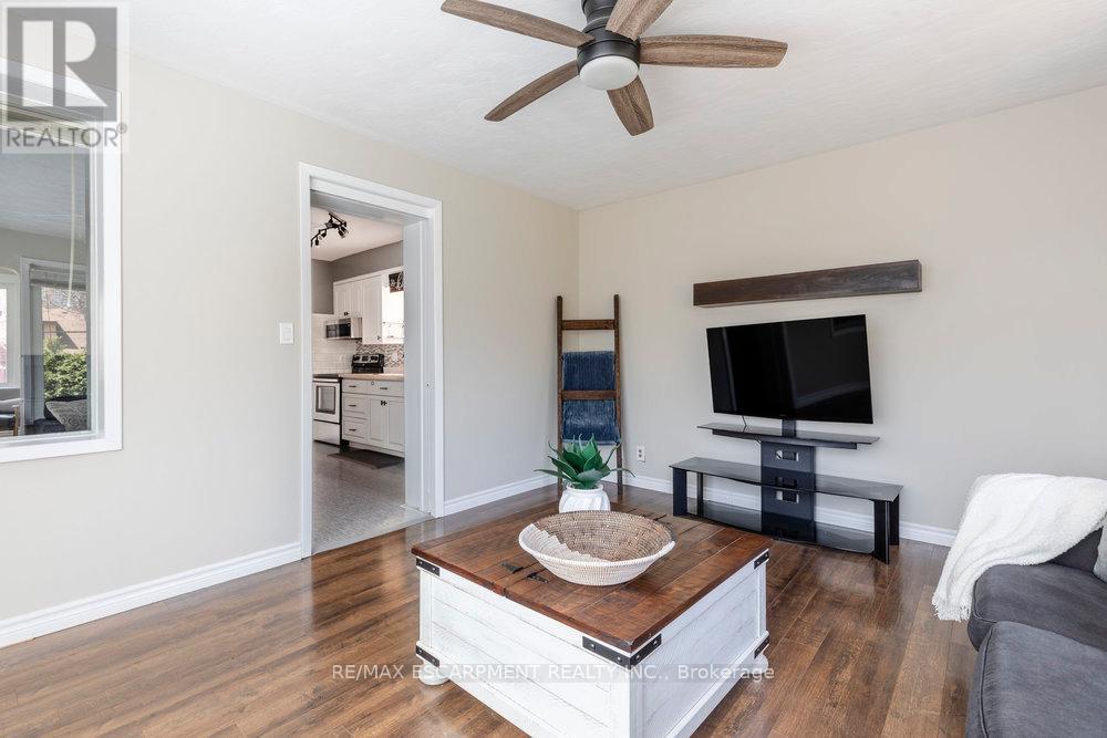 197 Balmoral Avenue S, Hamilton (Delta), Ontario  L8M 3K5 - Photo 24 - X12119394