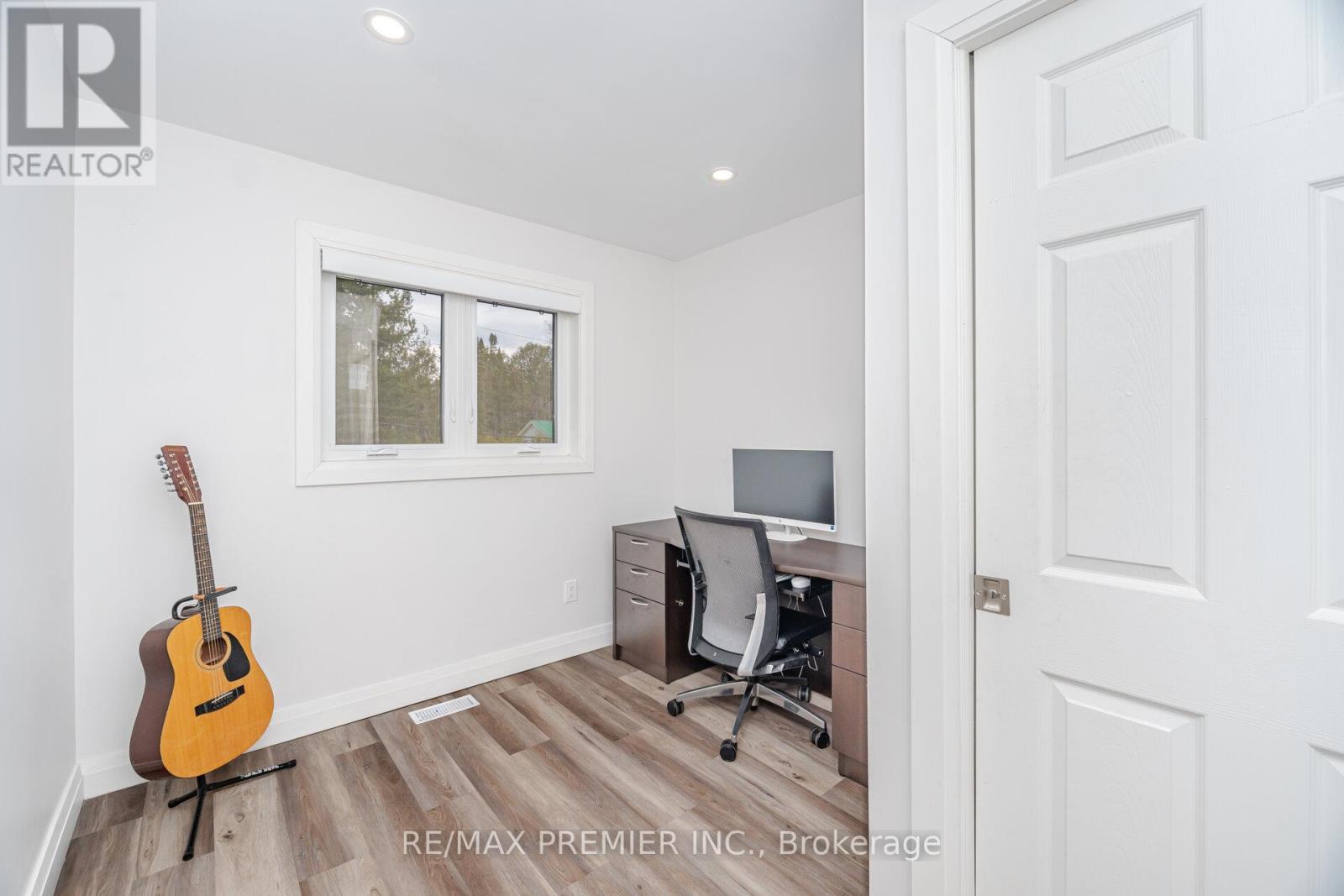157 Main Street W, Grey Highlands, Ontario  N0C 1H0 - Photo 18 - X12119474