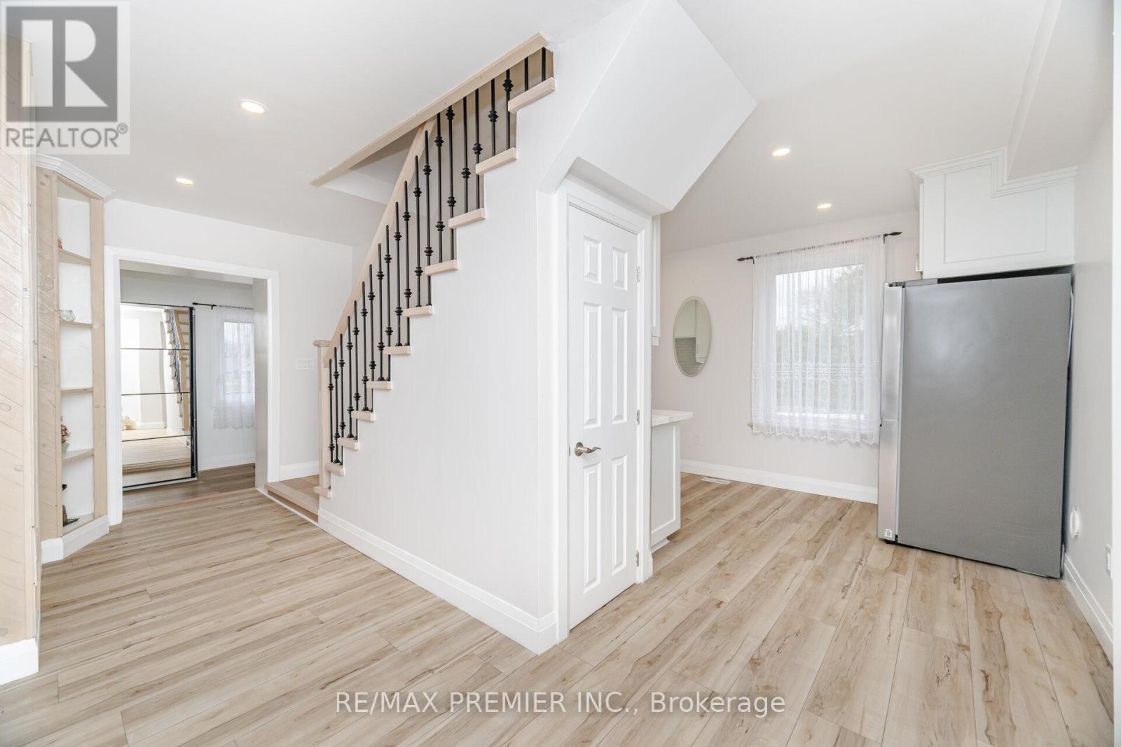 157 Main Street W, Grey Highlands, Ontario  N0C 1H0 - Photo 28 - X12119474