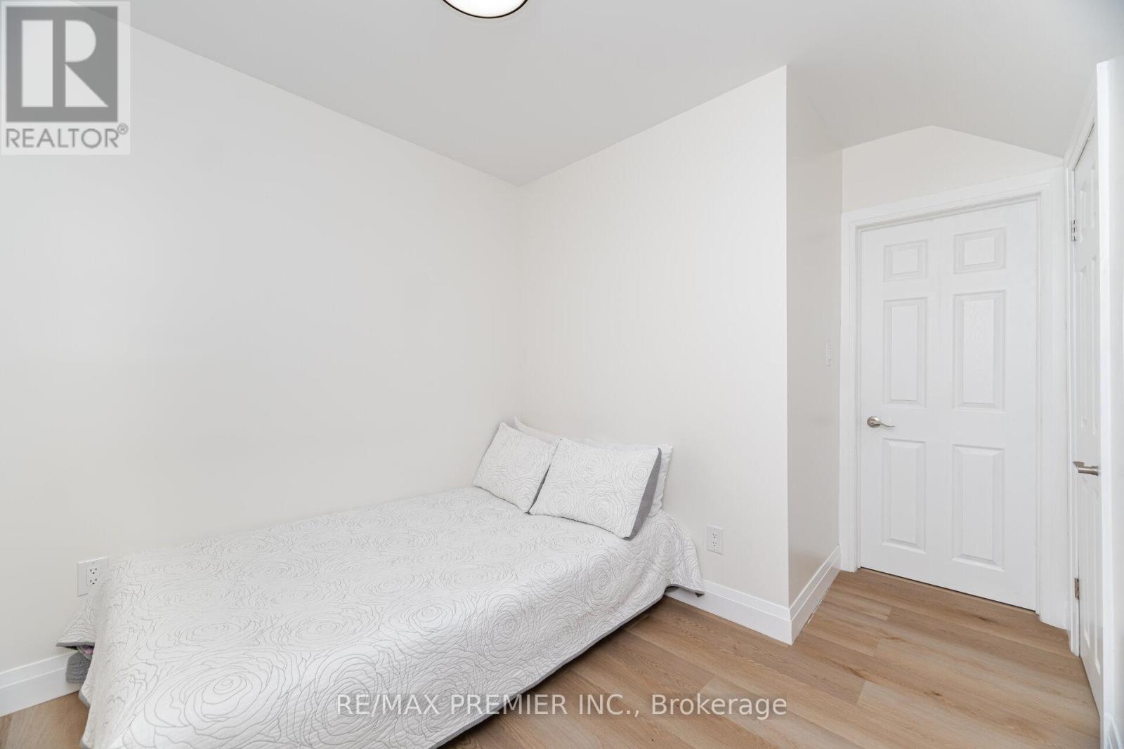 157 Main Street W, Grey Highlands, Ontario  N0C 1H0 - Photo 34 - X12119474