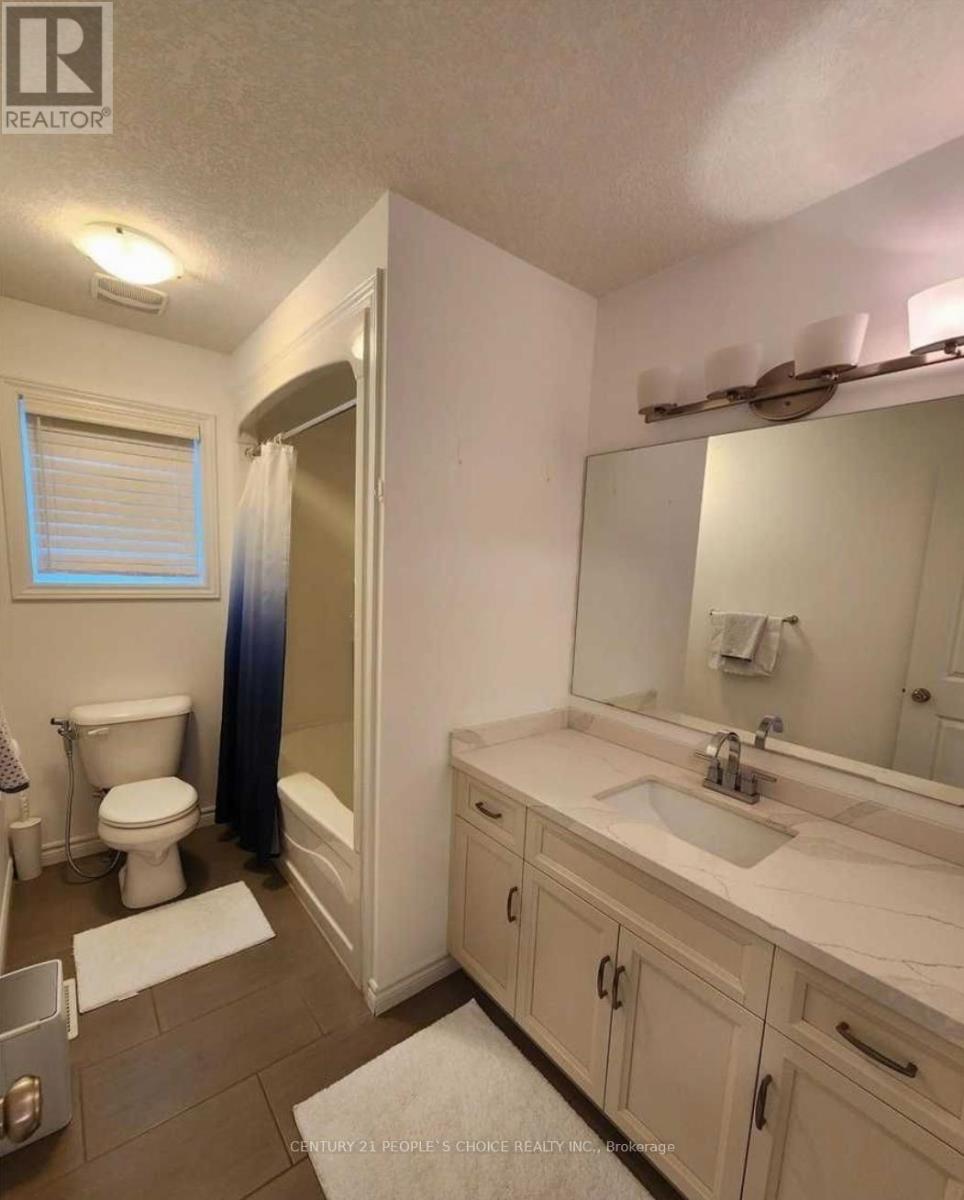 Upper - 456 Twinleaf Street, Waterloo, Ontario  N2V 0B7 - Photo 27 - X12119586
