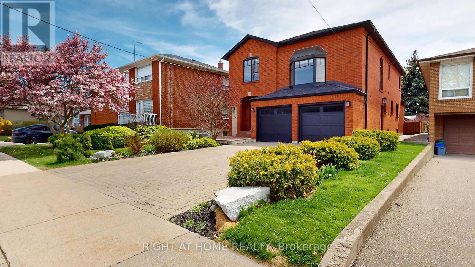 Property at 129 MAPLE LEAF DRIVE image 3