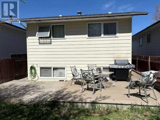Property at 115 Cayuga Crescent W image 3