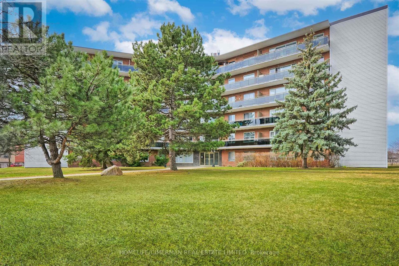405 - 346 THE WEST MALL, Toronto, Ontario