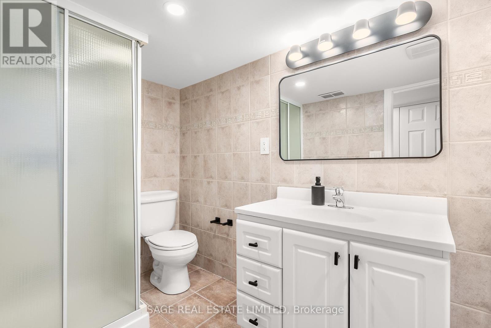 147 Boon Avenue, Toronto, Ontario  M6E 3Z6 - Photo 43 - W12113682