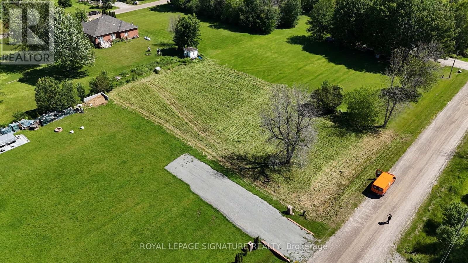 2886 Warren Road, Ramara, Ontario  L0K 1B0 - Photo 4 - S12118325