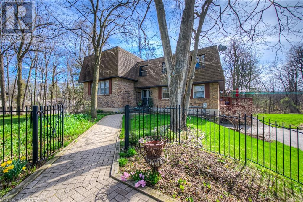 Property at 7 SQUIRE Court image 1
