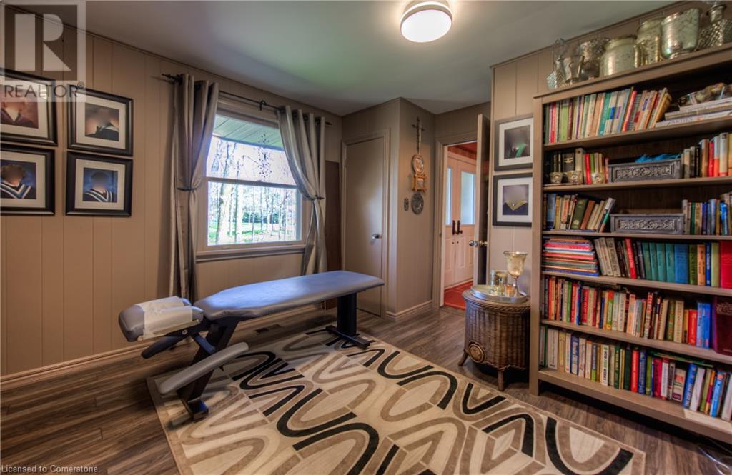 Property at 7 SQUIRE Court image 5