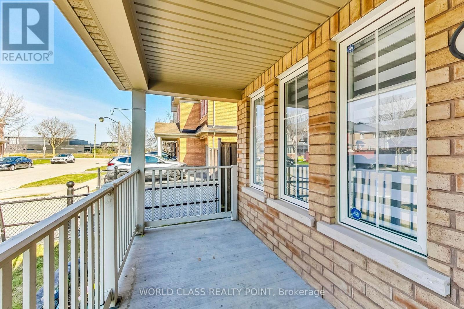 28 Marriner Crescent, Ajax, Ontario  L1Z 1Z1 - Photo 4 - E12091544