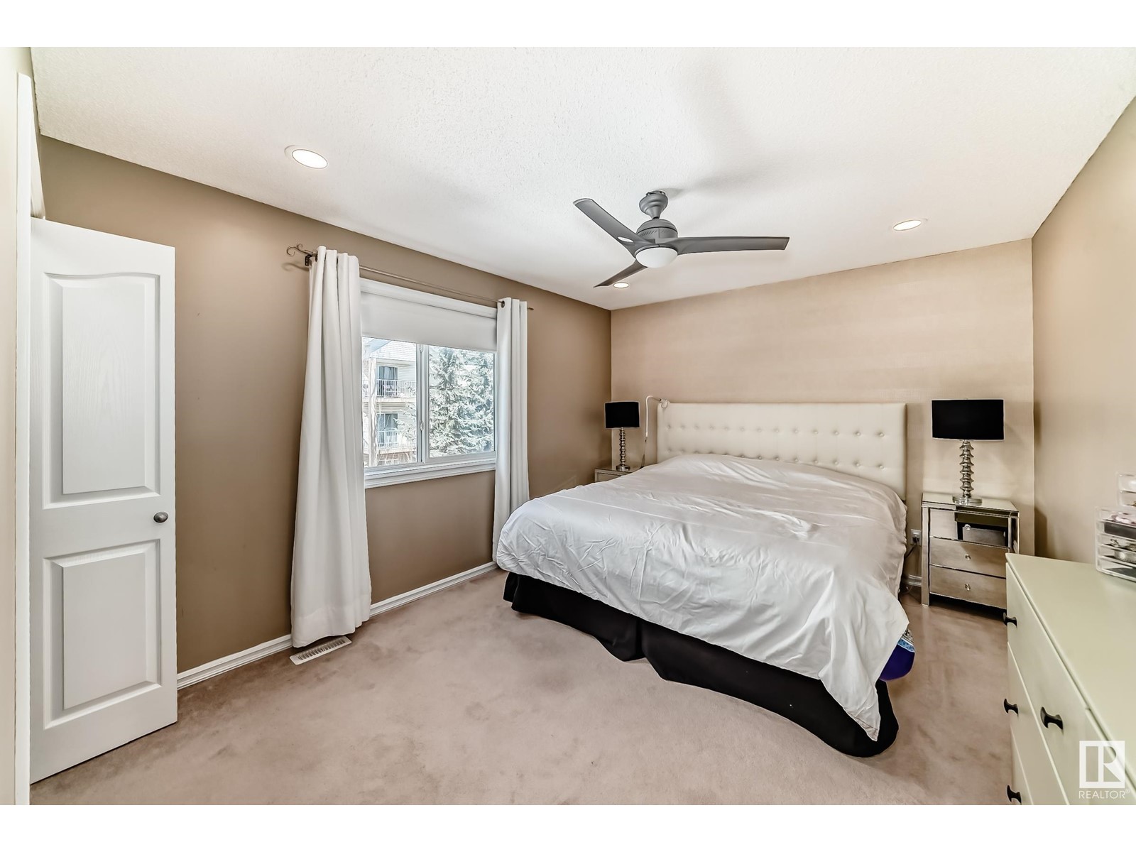 8722 5 Av Sw, Edmonton, Alberta  T6X 1E2 - Photo 26 - E4434013
