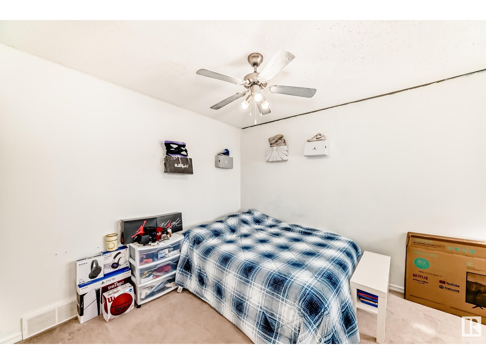 8722 5 Av Sw, Edmonton, Alberta  T6X 1E2 - Photo 37 - E4434013