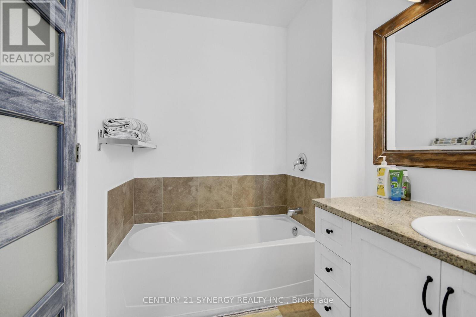 7 - 50 Prestige Circle, Ottawa, Ontario  K4A 0W9 - Photo 44 - X12119780