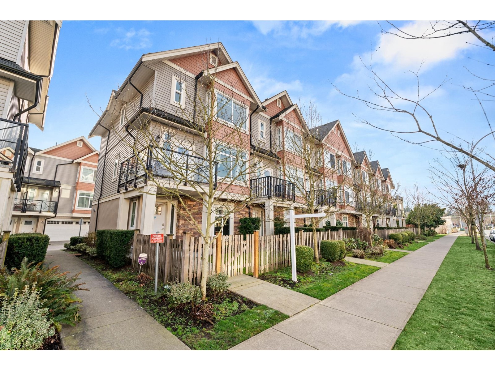 12 12092 70 AVENUE, Surrey, British Columbia