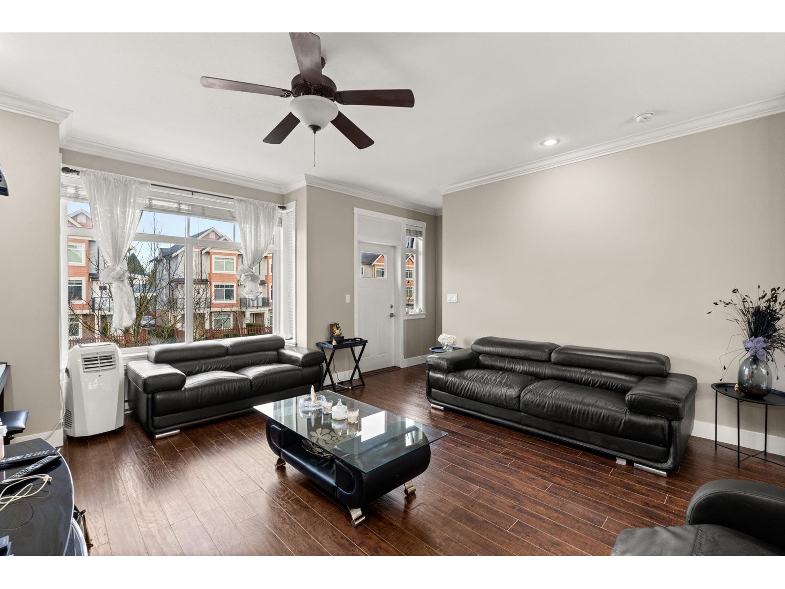 12 12092 70 Avenue, Surrey, British Columbia  V3W 1A6 - Photo 4 - R2997161