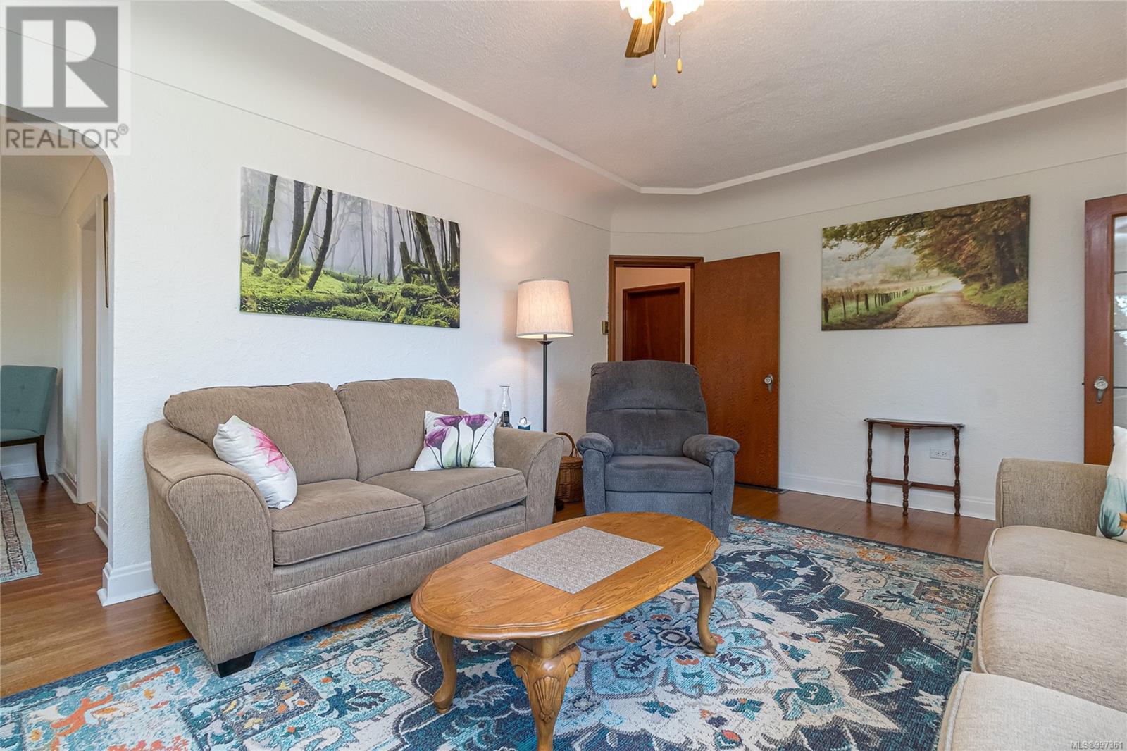 Property at 2846 Austin Ave image 4