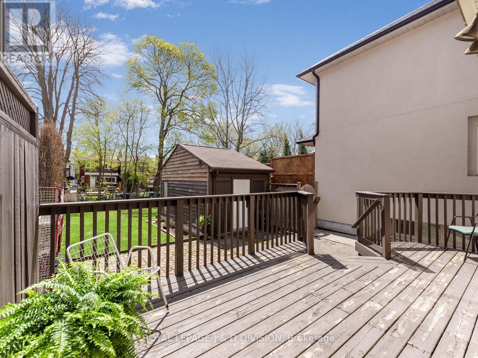 43 Fairlawn Avenue, Toronto, Ontario  M5M 1S6 - Photo 30 - C12119623