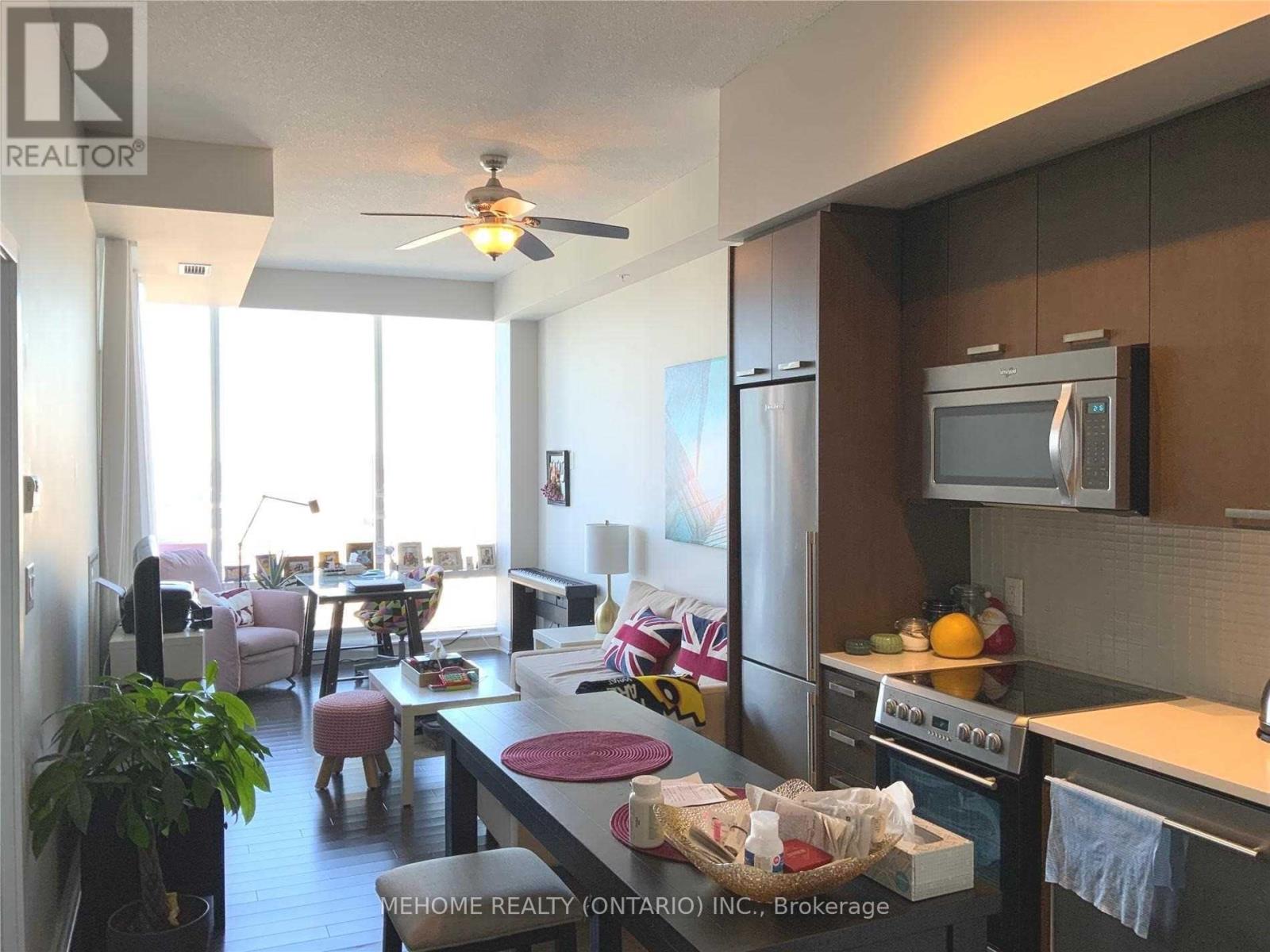 4403 - 295 Adelaide Street W, Toronto (Waterfront Communities), Ontario  M5V 1P7 - Photo 2 - C12119675