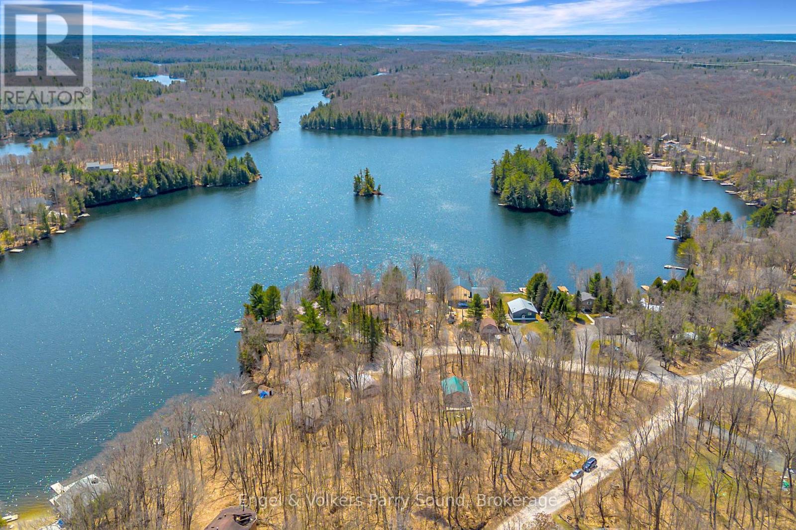 107 Pinewood Road, Mcdougall, Ontario  P2A 2W7 - Photo 3 - X12119787