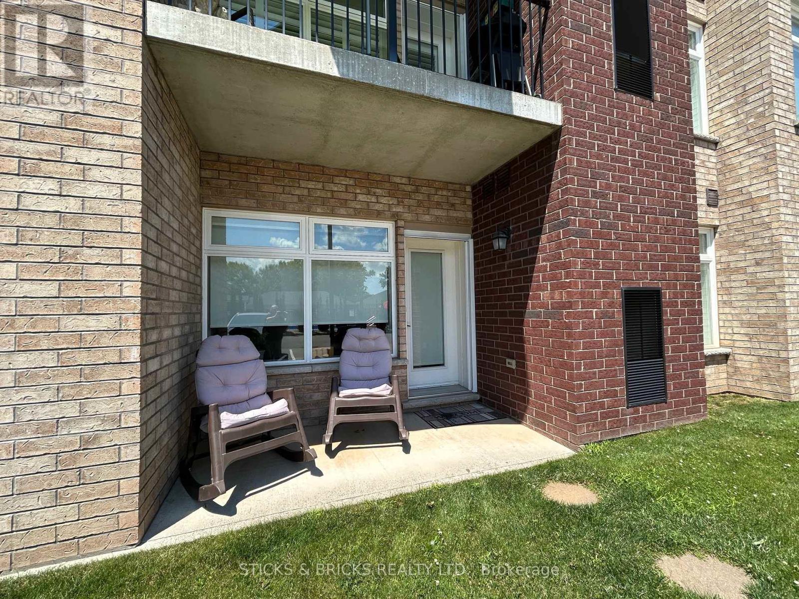 111 - 4644 Pettit Avenue, Niagara Falls, Ontario  L2E 0B4 - Photo 21 - X12119873