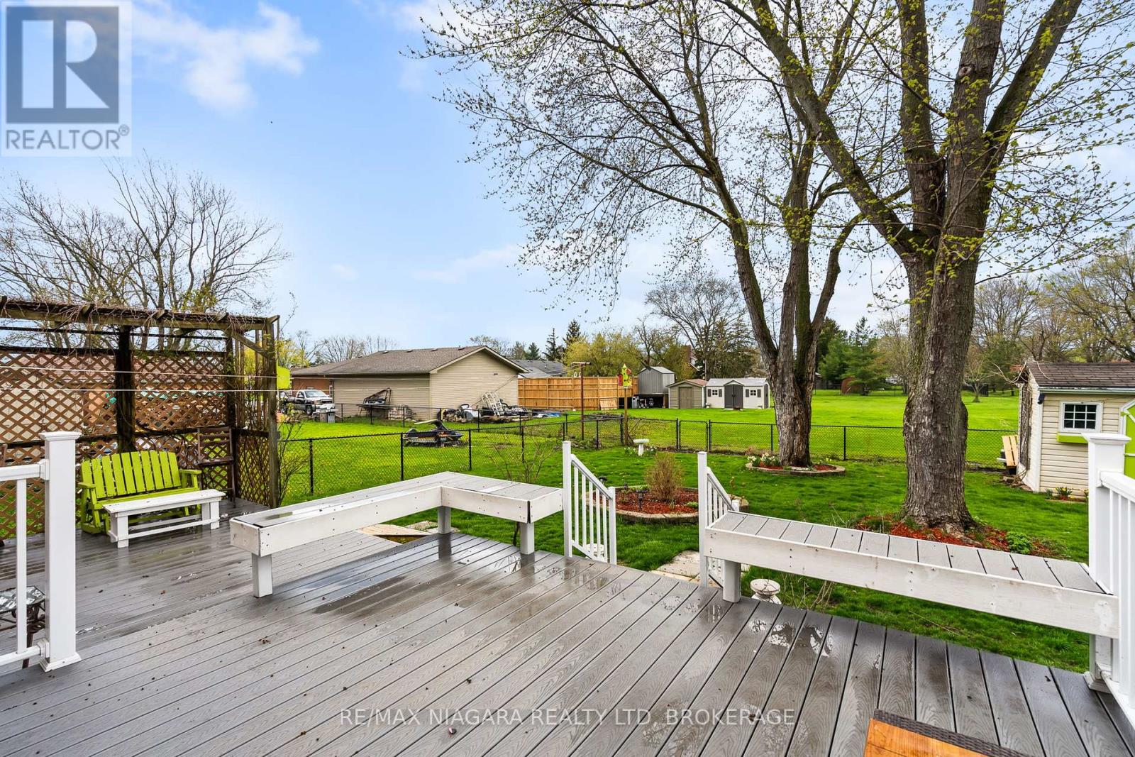 231 West Side Road, Port Colborne (Main Street), Ontario  L3K 5L1 - Photo 45 - X12119882